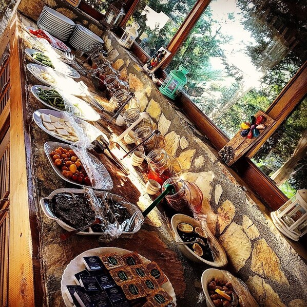 Frokostbuffé er inkludert hver dag