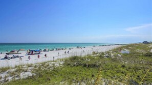 Beach nearby - 🌊Walk to Beach-Great Location-5BR Driftwood Townhomes🌊 (Destin)