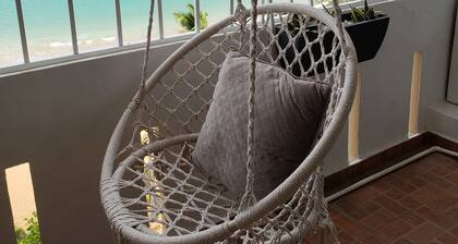 Gorgeous Beach Front Studio