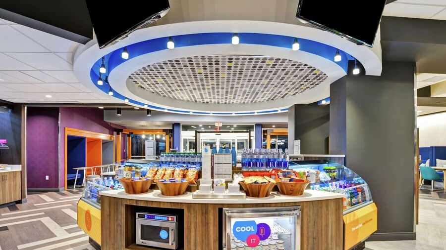 Tru by Hilton Richmond
