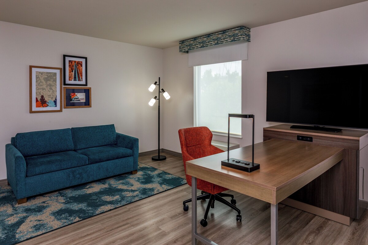 Desk, iron/ironing board, free cots/infant beds, free WiFi