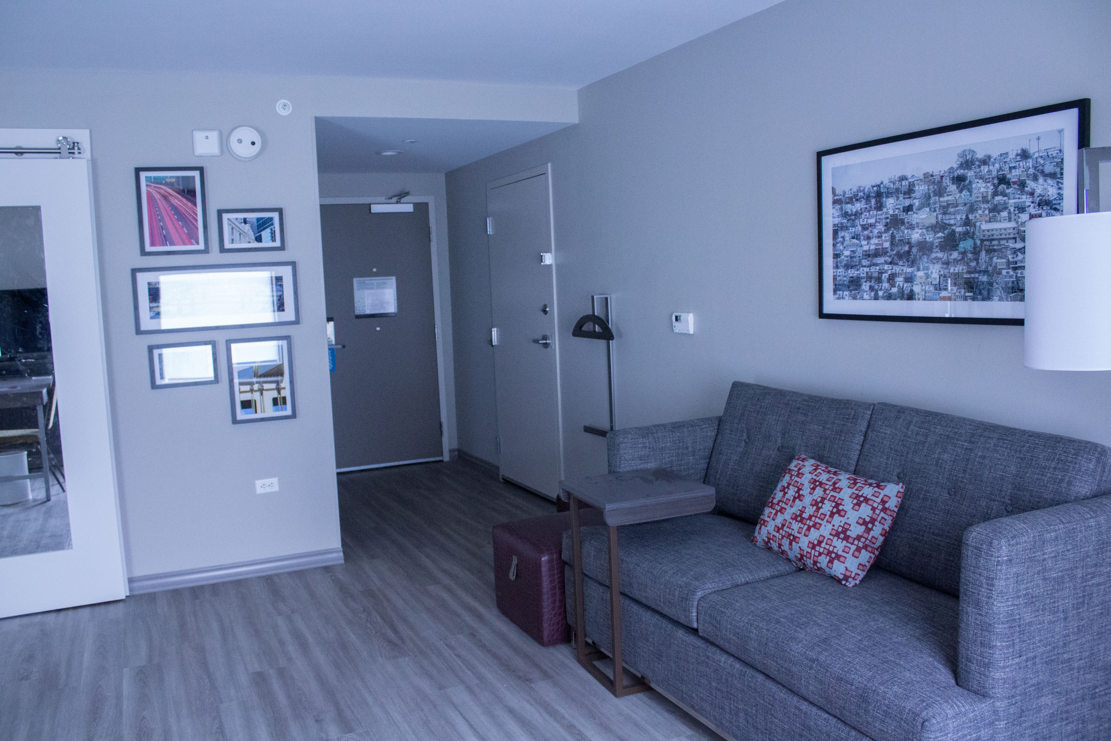 40-inch lcd tv with cable channels, tv