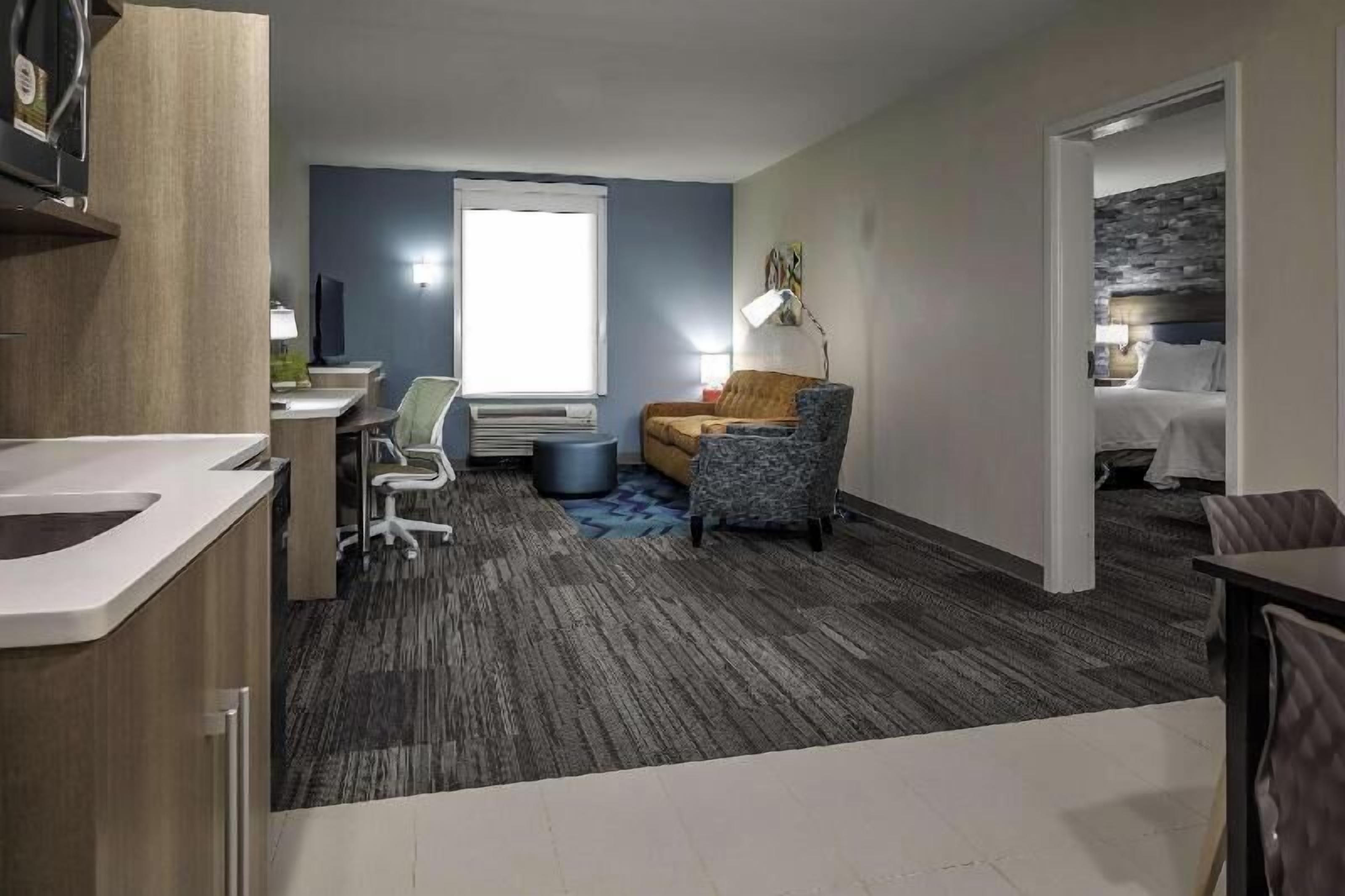 In-room safe, cribs/infant beds, free WiFi, bed sheets