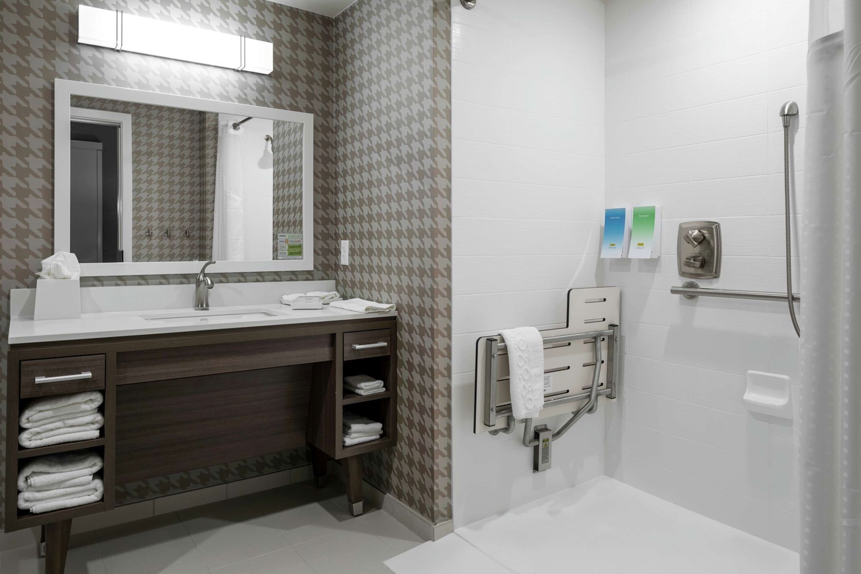 Bathroom | Towels