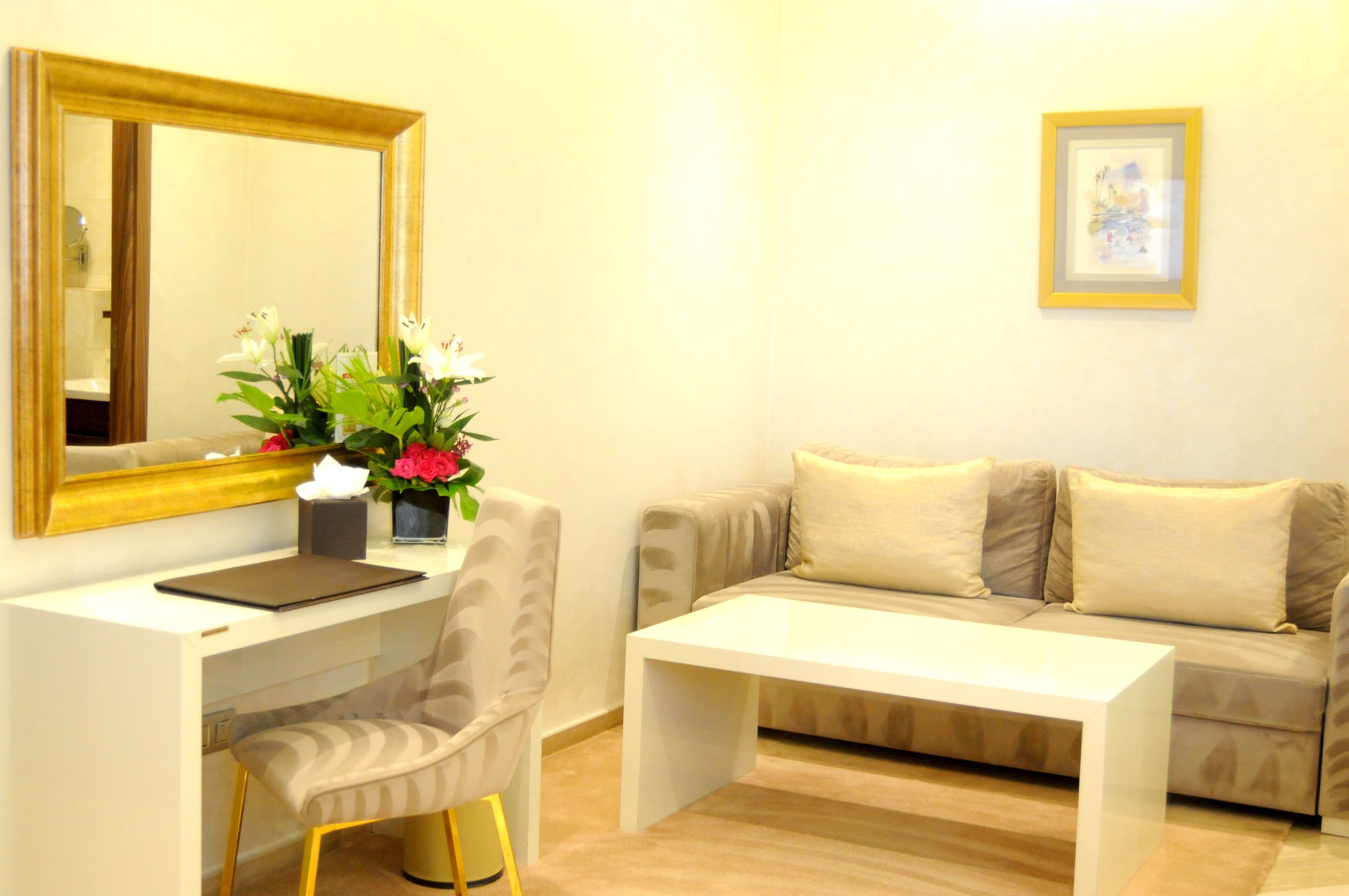 classic junior suite twin | premium bedding, pillow-top beds, free minibar items, in-room safe