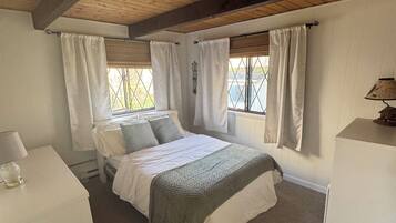 3 Schlafzimmer, individuell dekoriert, individuell eingerichtet
