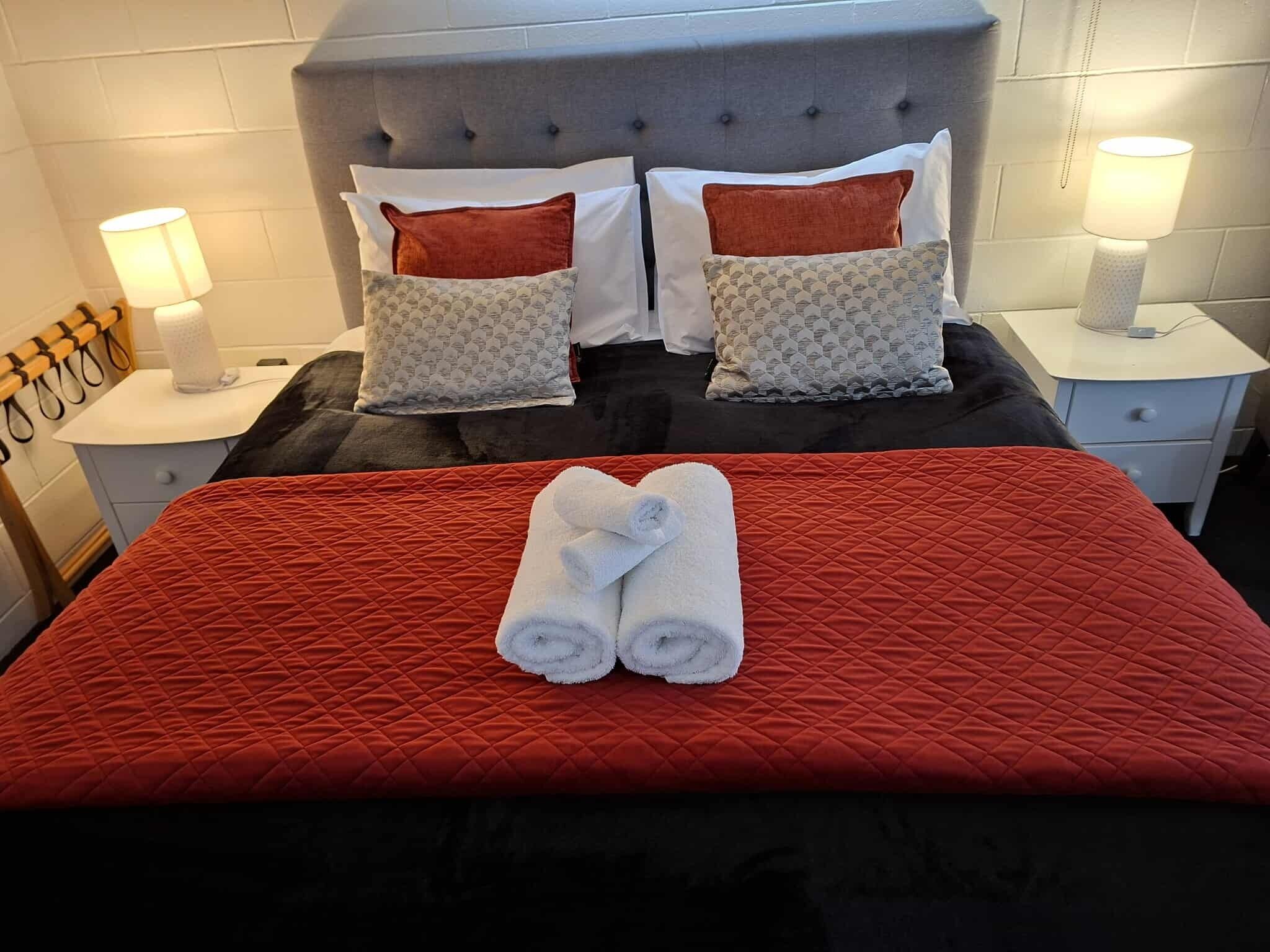 Studio, 1 King Bed (Studio King)