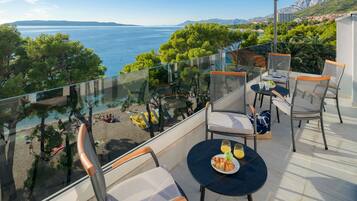 Apartamento, 2 habitaciones, vistas al mar | Vistas del balcón