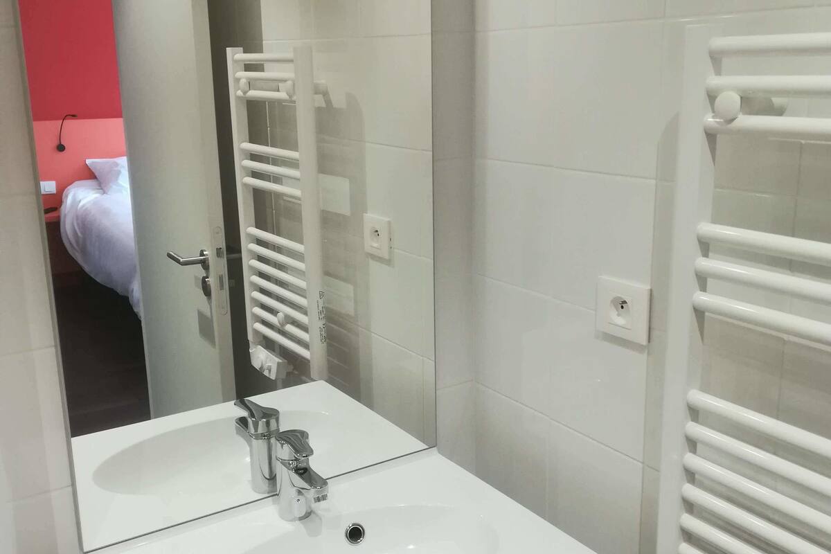 connecting double room, 1 queen bed, terrace | bathroom sink