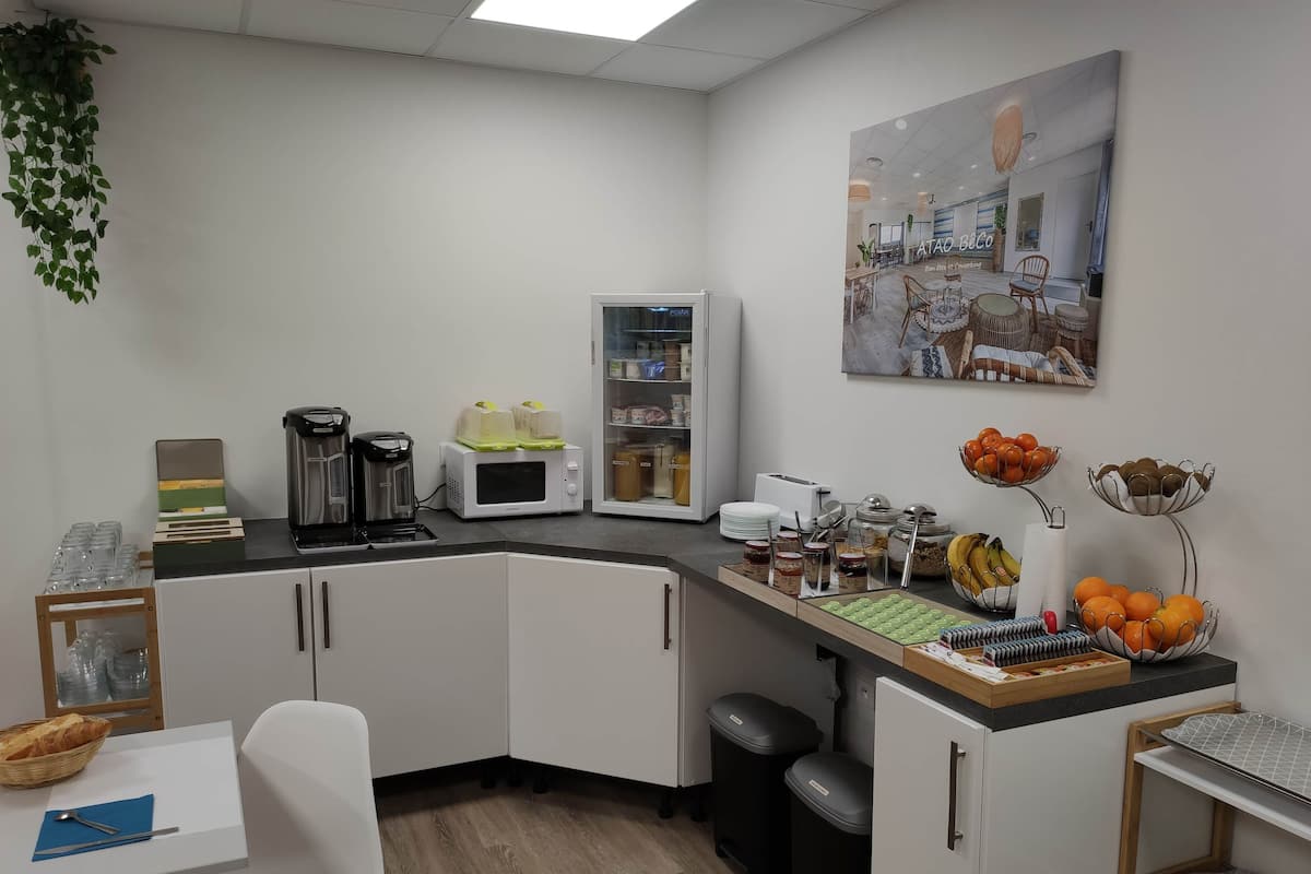 daily buffet breakfast (eur 8.5 per person)