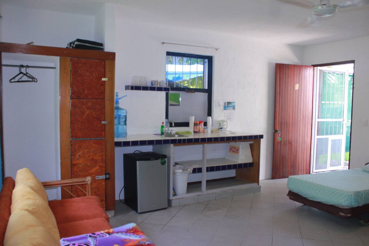 Familienzimmer, Mehrere Betten | Minibar, kostenloses WLAN, individuell dekoriert