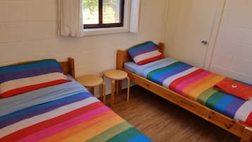 2 chambres, fer et planche Ă  repasser, Wi-Fi gratuit, draps fournis