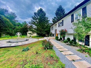 Property grounds - #1 AREA IN POCONOS “CAMELBACK” AND “KALAHARI” (Cresco)