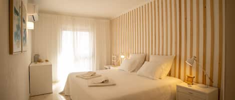 2 quartos, ferros/tábuas de passar roupa, Wi-Fi, roupa de cama