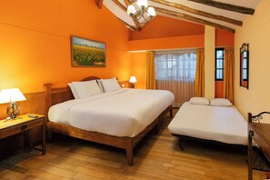 Triple Room | Down comforters, individually decorated, laptop workspace - Amerindia Hotel (Cusco)