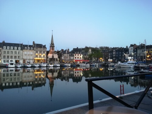 Charmante maison normande à seulement 20 minutes de Honfleur et de la Côte