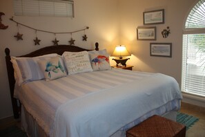 1 bedroom, in-room safe, desk, iron/ironing board
