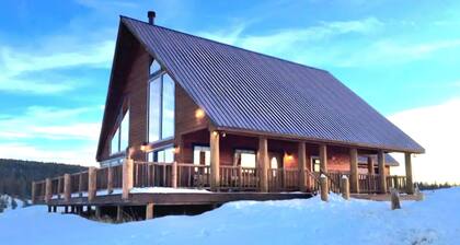 Stately Rocky Mountain Chalet