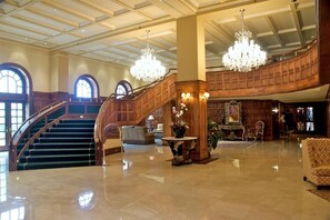 Lobby - The Alexander All Suite Oceanfront Resort (Miami Beach)