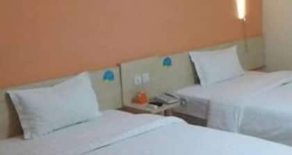 7 Days Inn