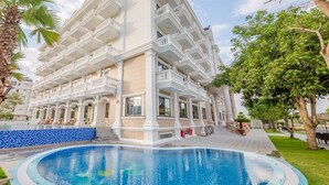 2 outdoor pools - Orbit Resort & Spa (Nha Trang)