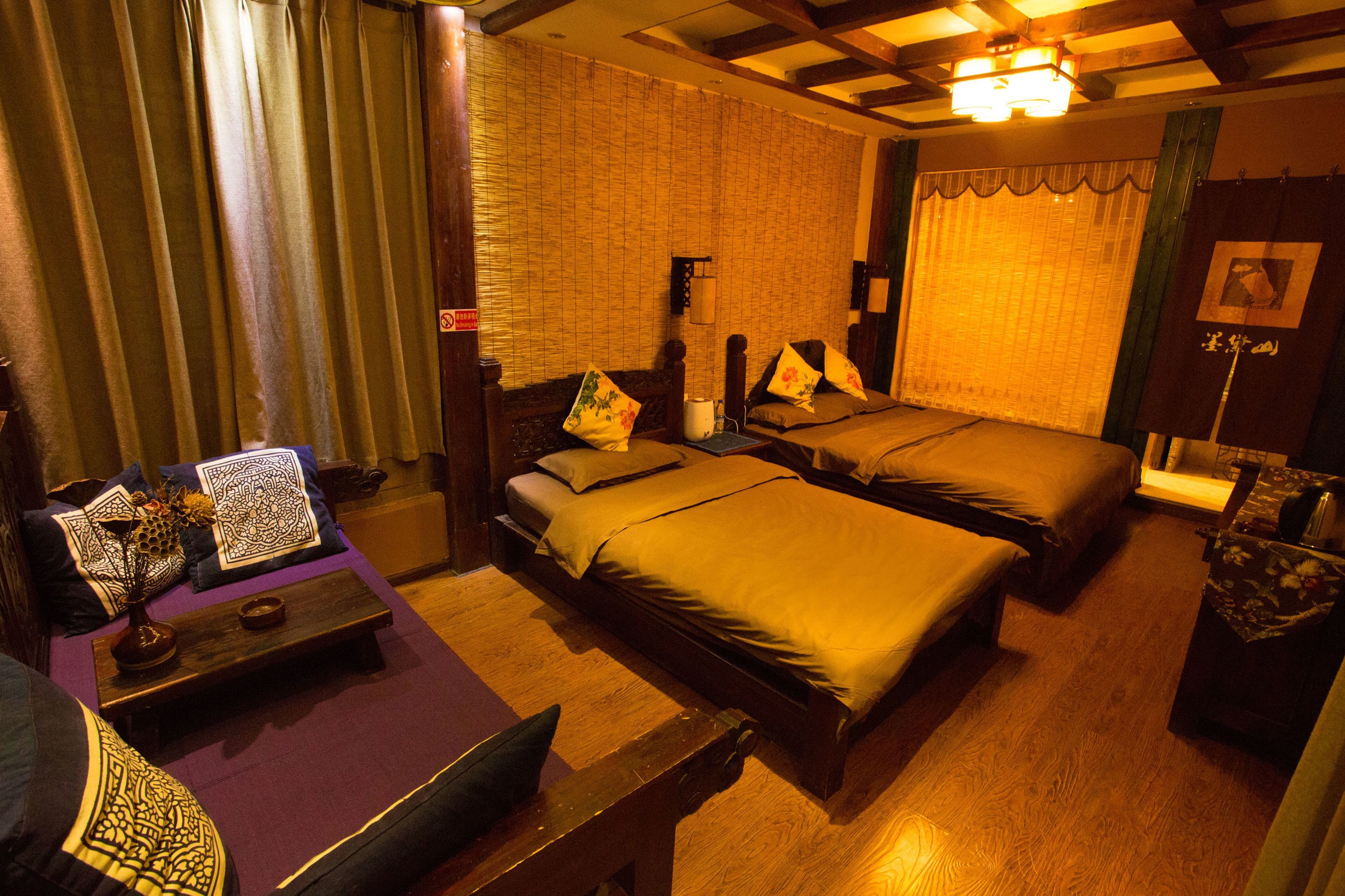 Perhehuone, useita sänkyjä, tupakointi kielletty | Työpöytä, pimennysverhot, ilmainen Wi-Fi