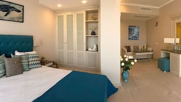 Suite Junior (Landscape View) | Literie de qualité supérieure, minibar, coffres-forts dans les chambres