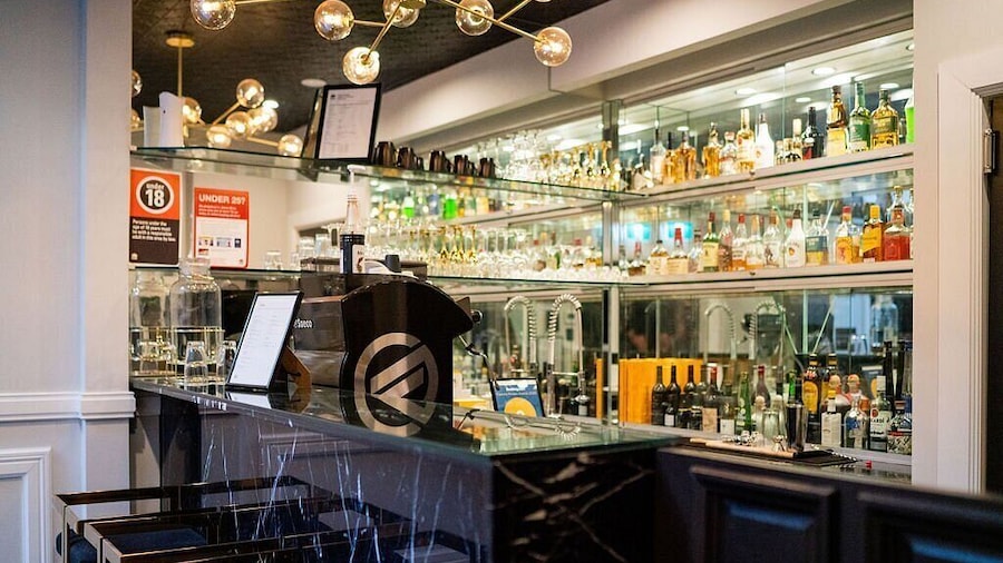 Gladius Hotel & Suites