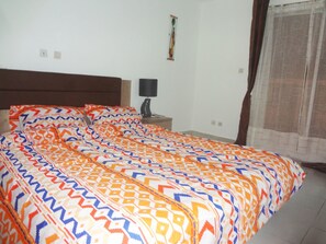 Dúplex Confort, 1 cama de matrimonio, no fumadores | 1 dormitorio, wifi gratis, ropa de cama