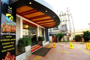 Ngoại thất