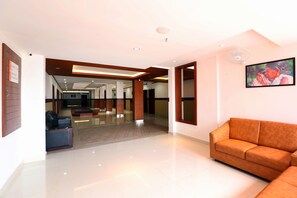 Khu tiếp khách ở sảnh
