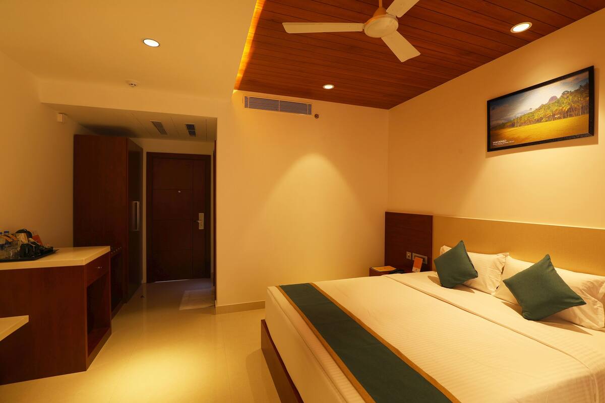 Quarto casal club, para não fumantes | Wi-Fi de cortesia