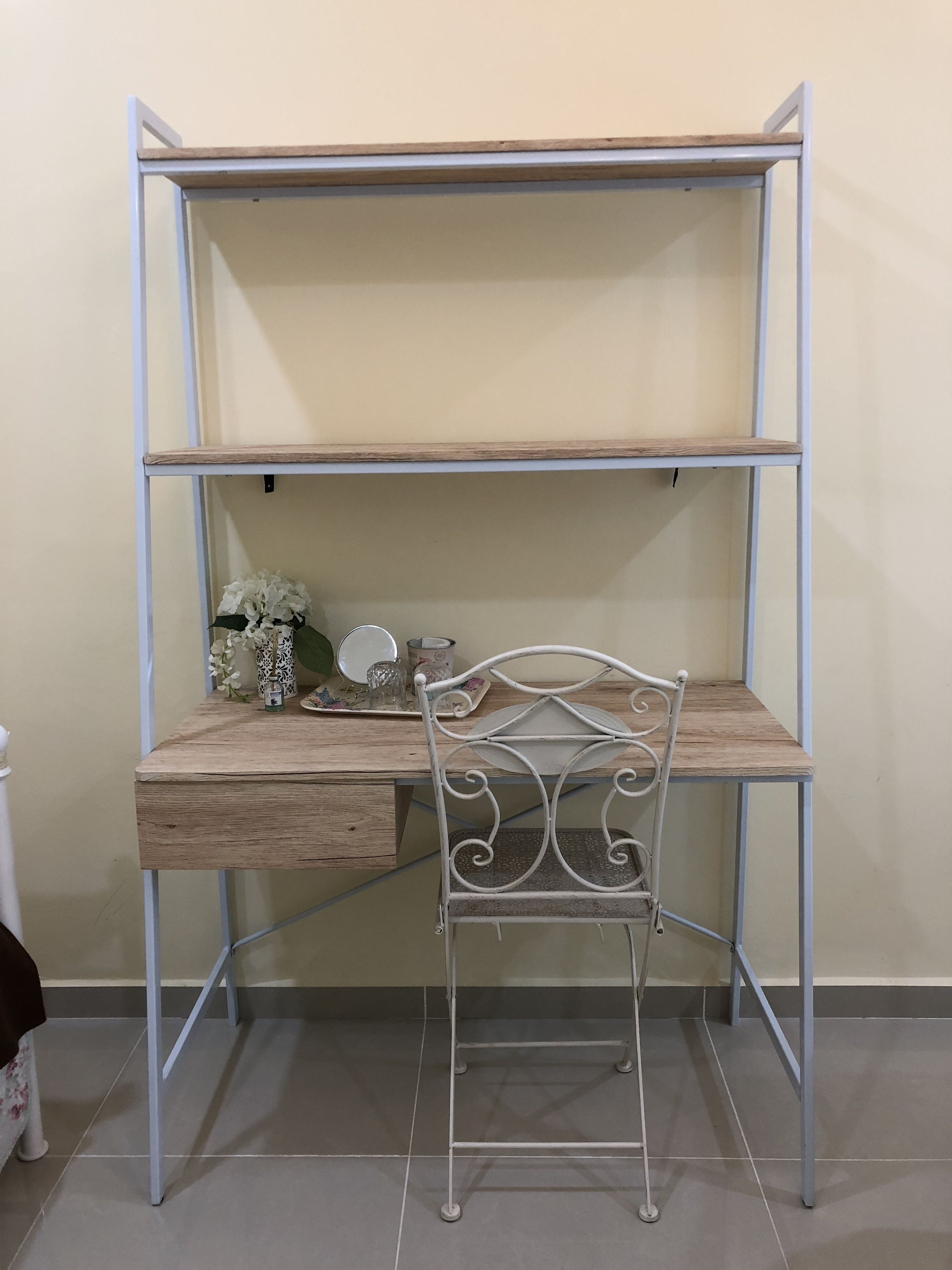 family room | premium bedding, desk, iron/ironing board, free wifi