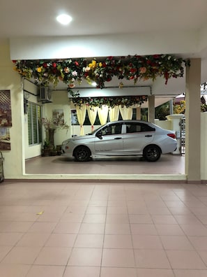 Free self-parking