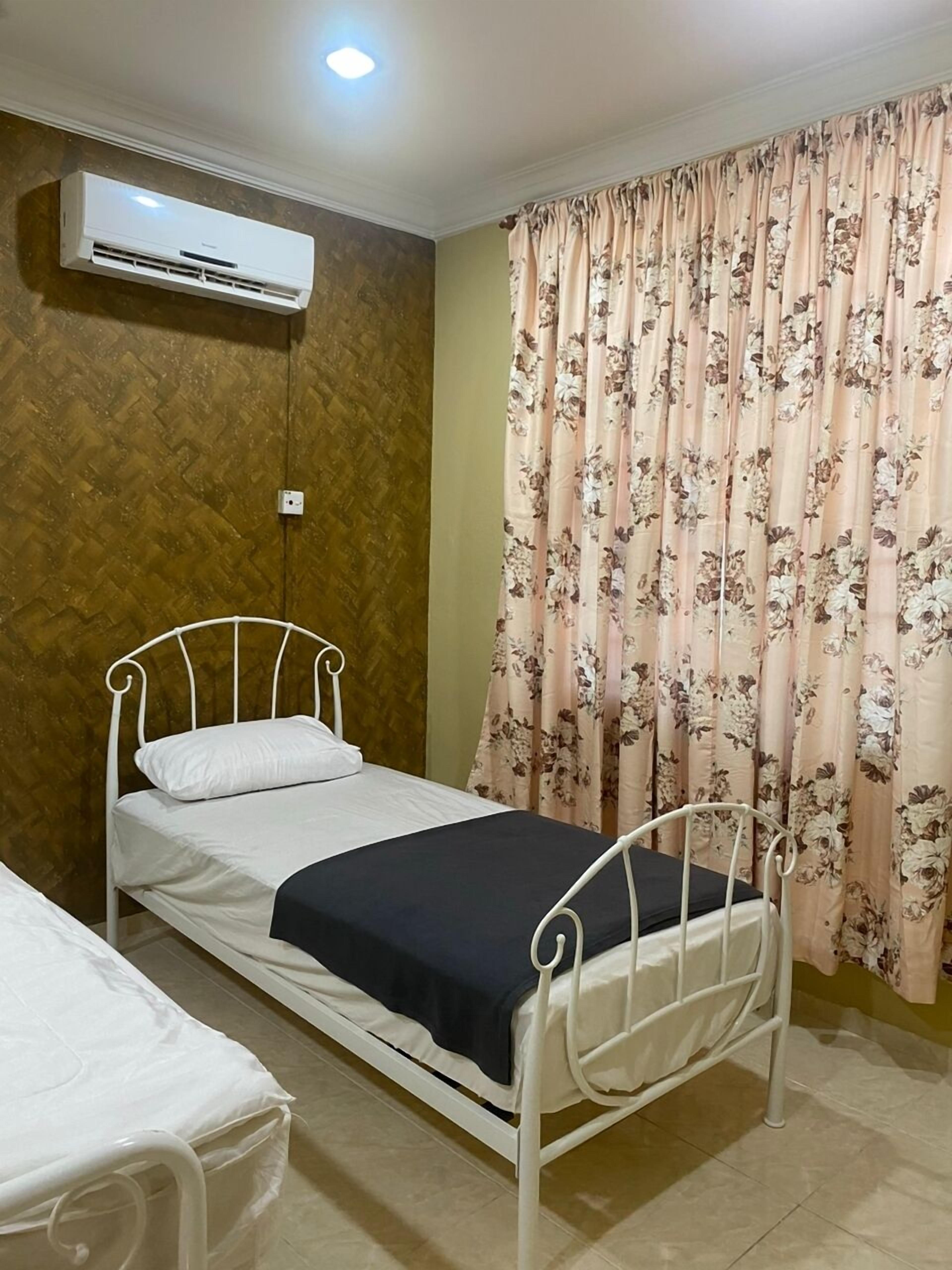 family suite | premium bedding, desk, iron/ironing board, free wifi