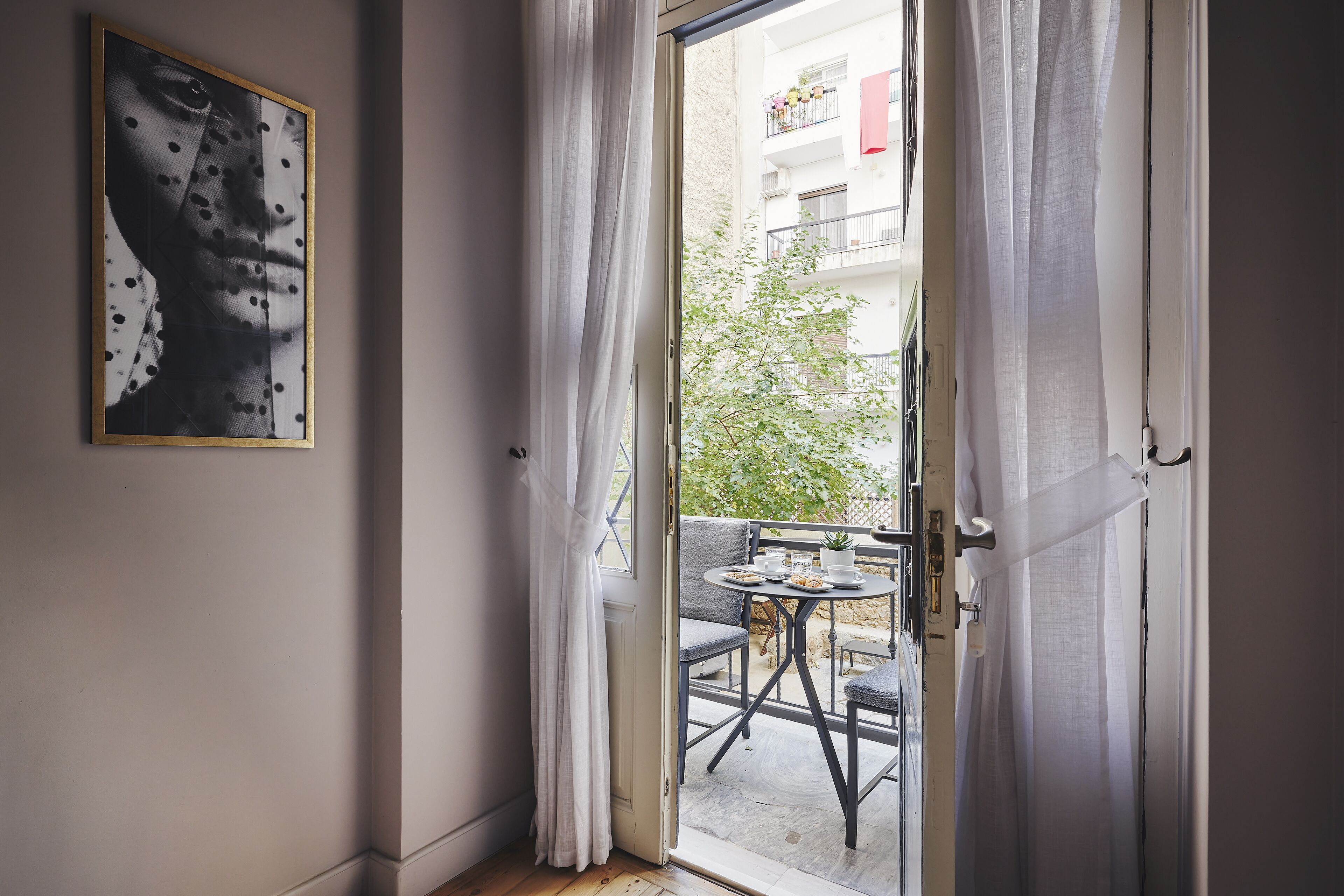 Photo - Bohemian Suites Athens