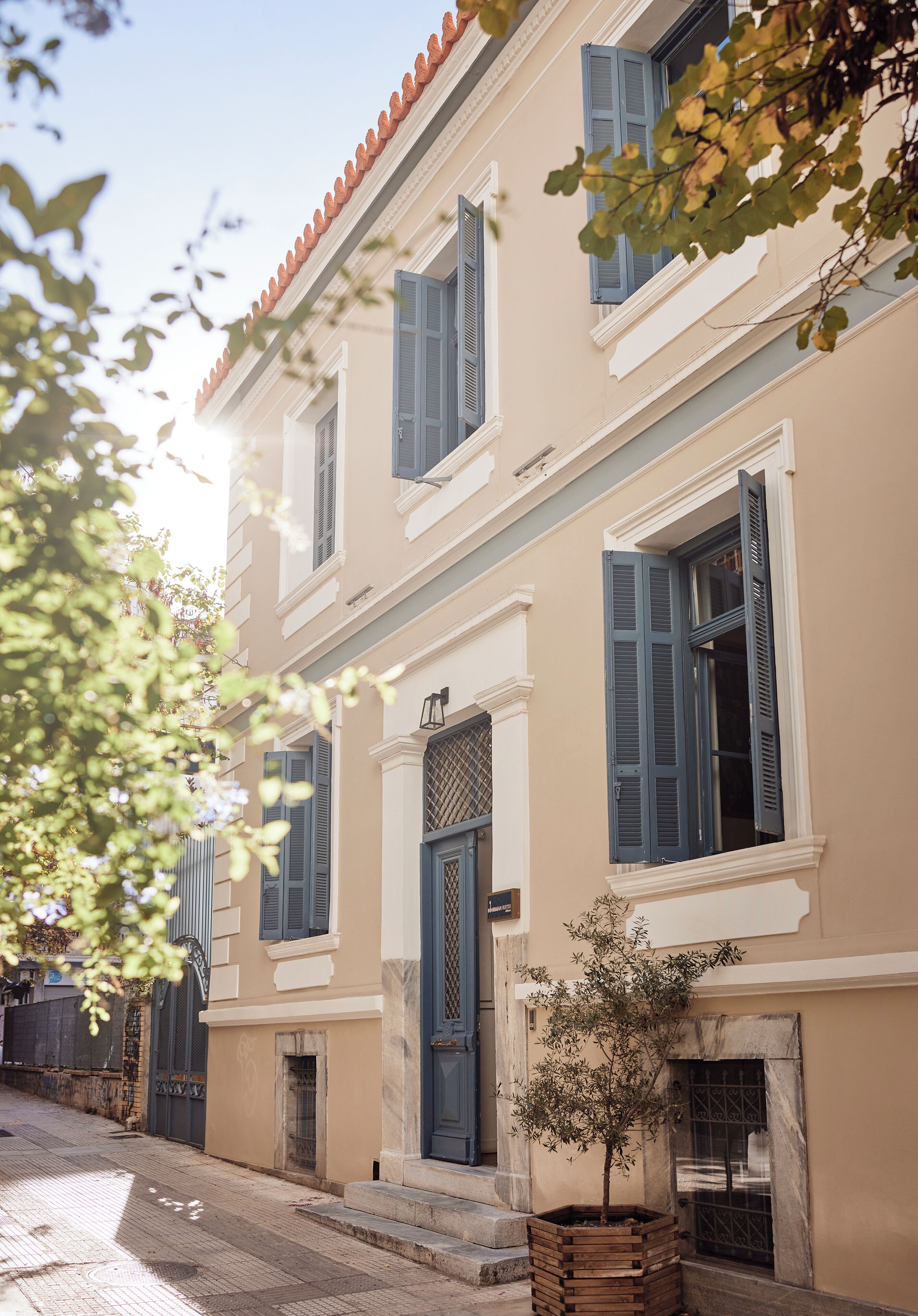 Deluxe Double Room, City View | Memory-foam beds, in-room safe, individually decorated