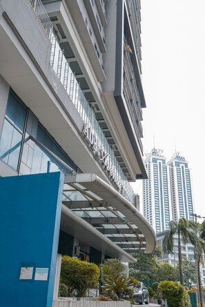 Exterior - Indigo Ortigas @ ADB Avenue Tower (Pasig)