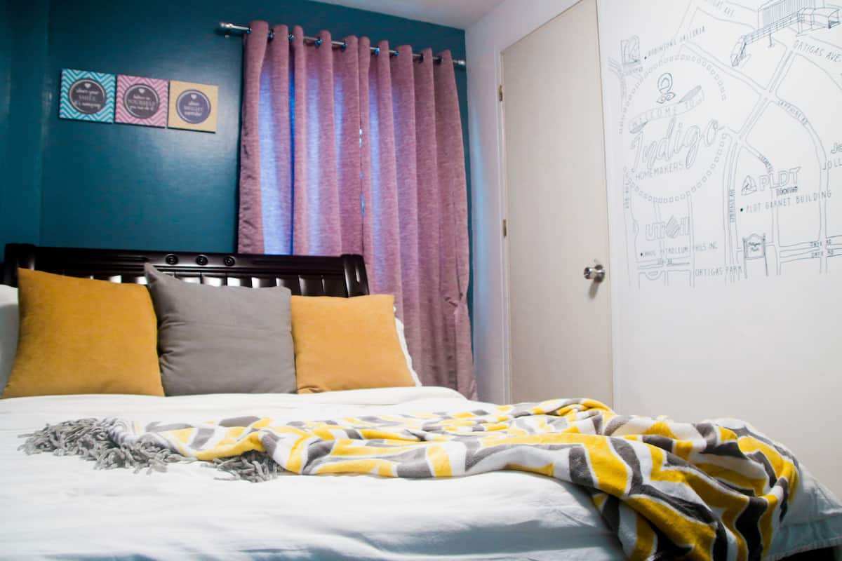 Apartamento urbano, 1 quarto, vista para a cidade | Escrivaninha, ferros/tábuas de passar roupa, Wi-Fi de cortesia