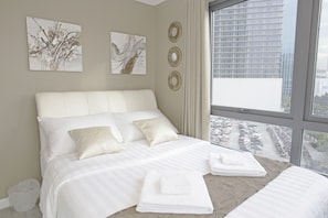 Panoramic Apartment, 1 Bedroom, Non Smoking - Indigo Ortigas @ ADB Avenue Tower (Pasig)