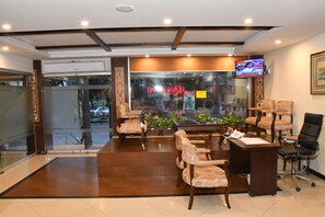 Concierge desk - Royalton Hotel (Rawalpindi)