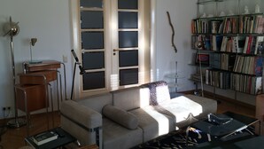 Apartamento Deluxe | Sala de estar