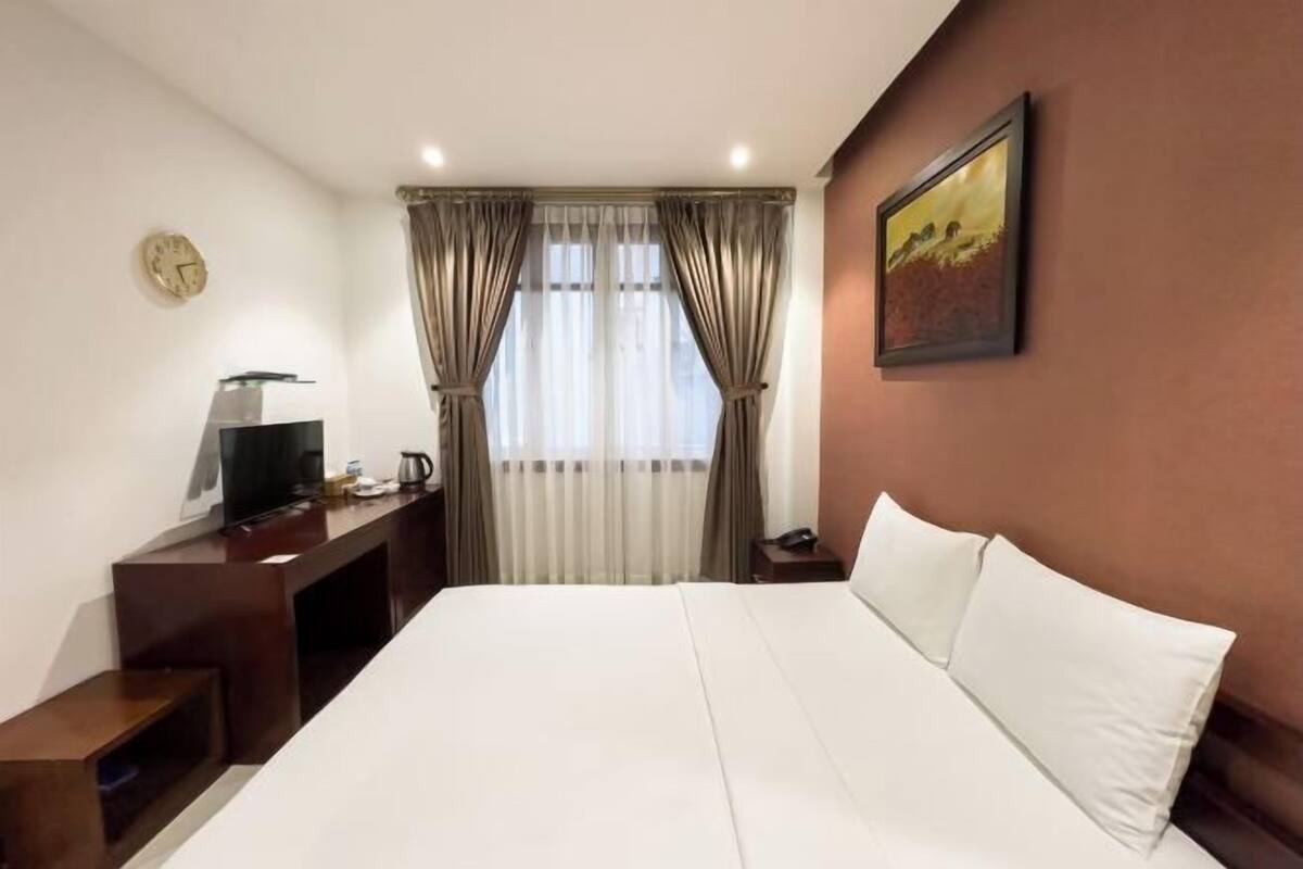 1 bedroom, minibar, in-room safe, desk