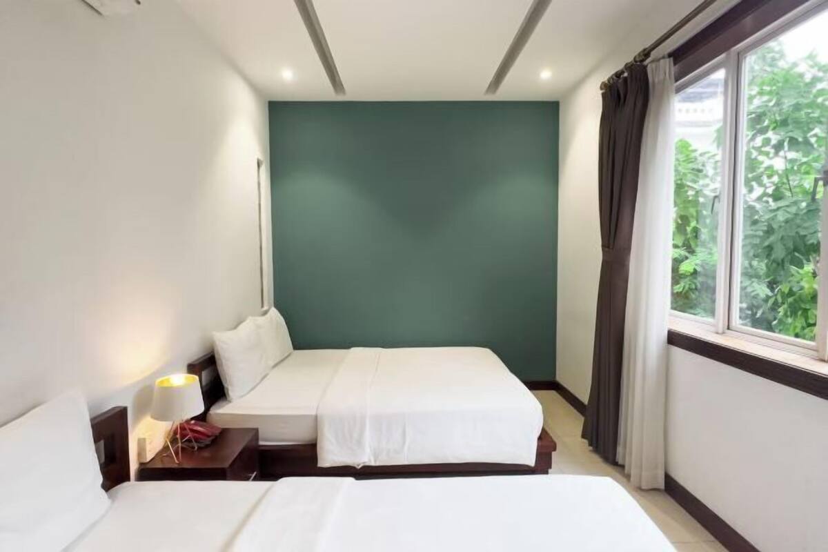 1 bedroom, minibar, in-room safe, desk