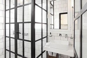 Loft | Lavabo del cuarto de baño