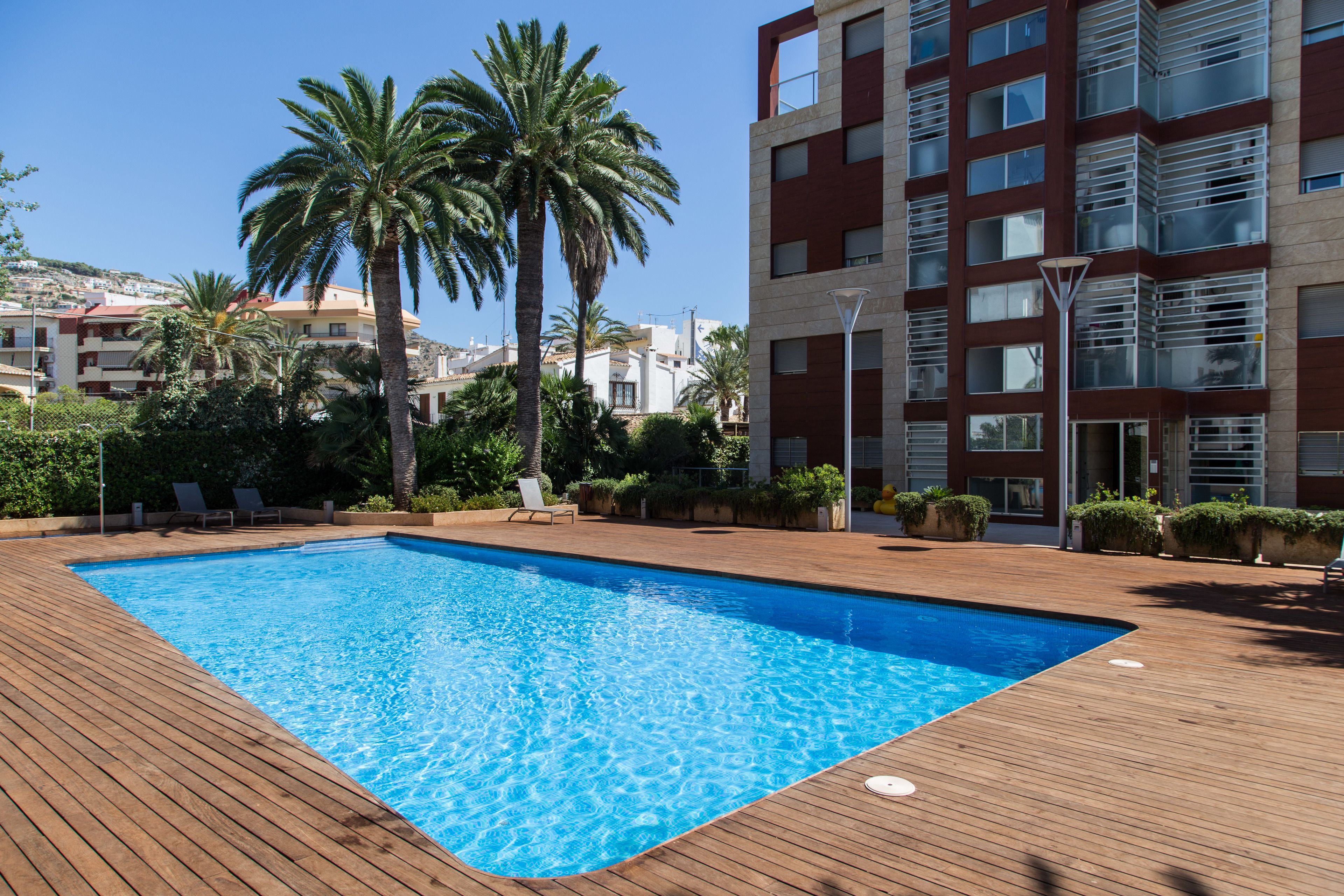 야외 수영장, 일광욕 의자