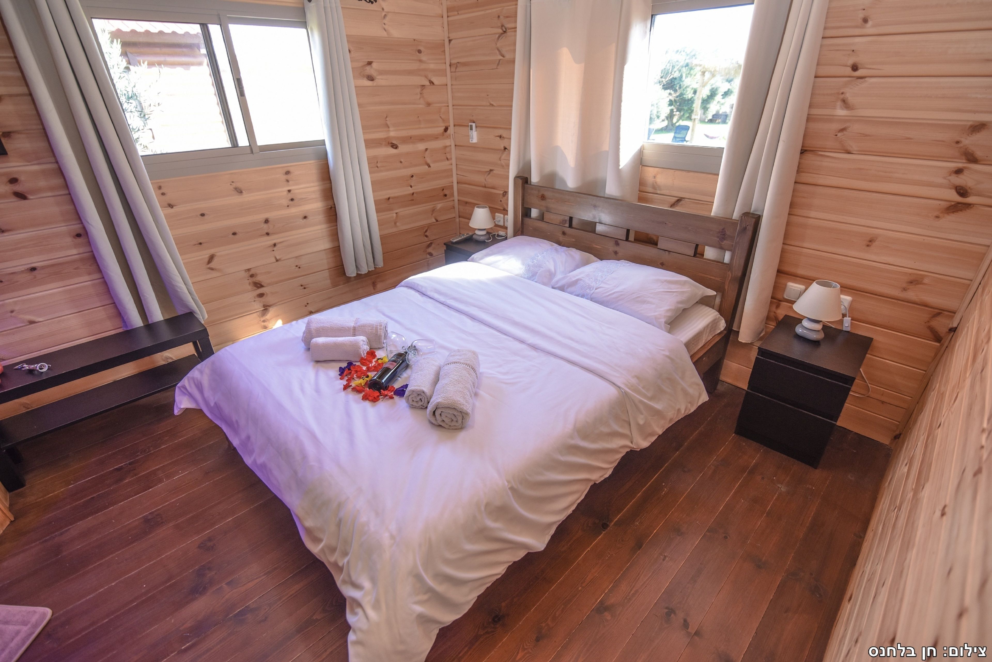 케이블 채널 시청이 가능한 32인치 플라스마 TV, TV