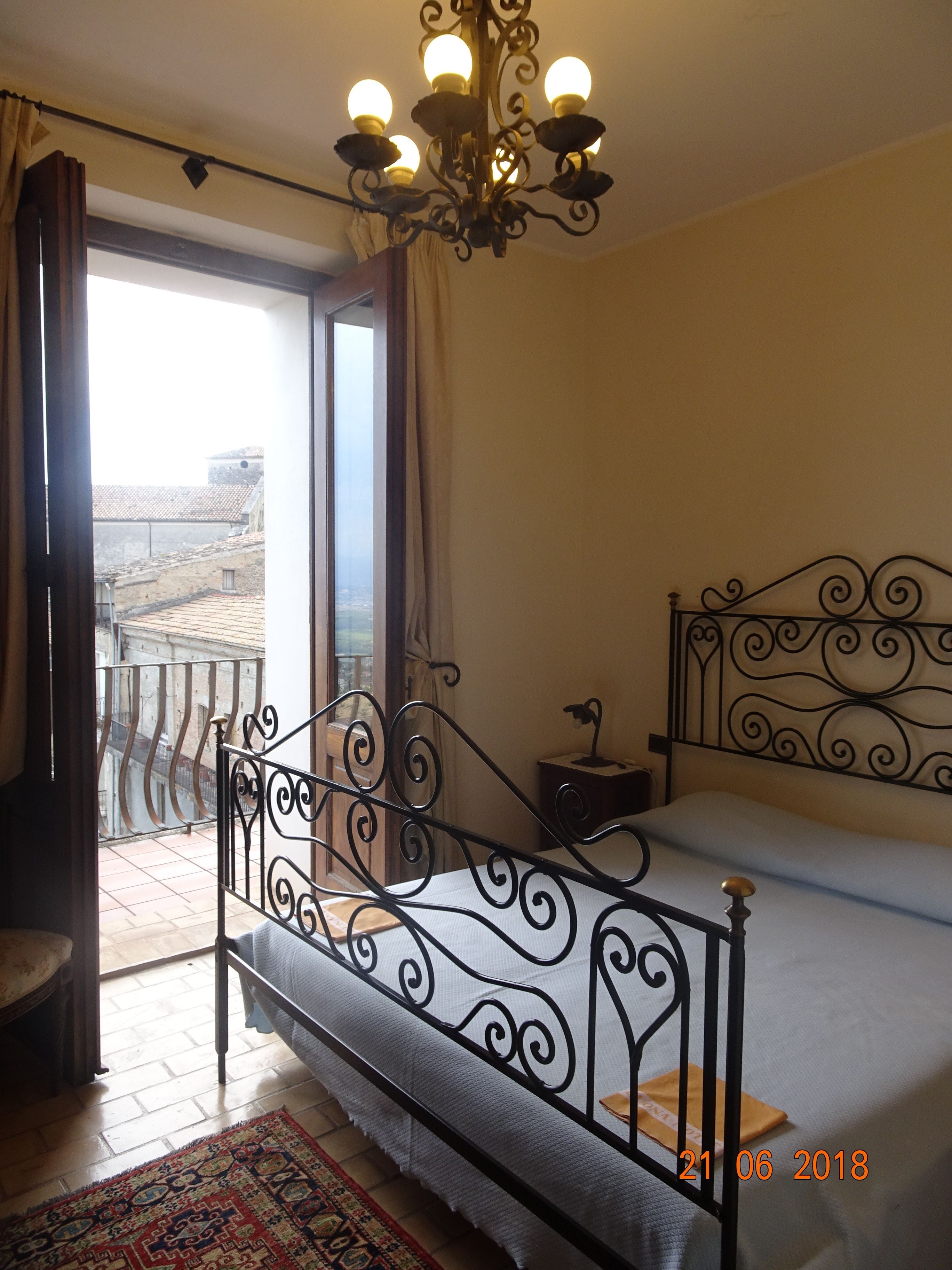 double room, 1 queen bed, balcony, city view (104) | minibar, in-room safe, desk, laptop workspace