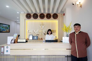Mặt tiền nơi lưu trú