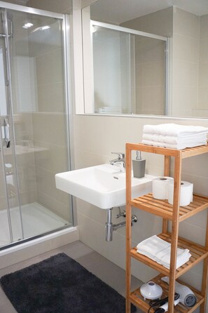 Free toiletries, towels